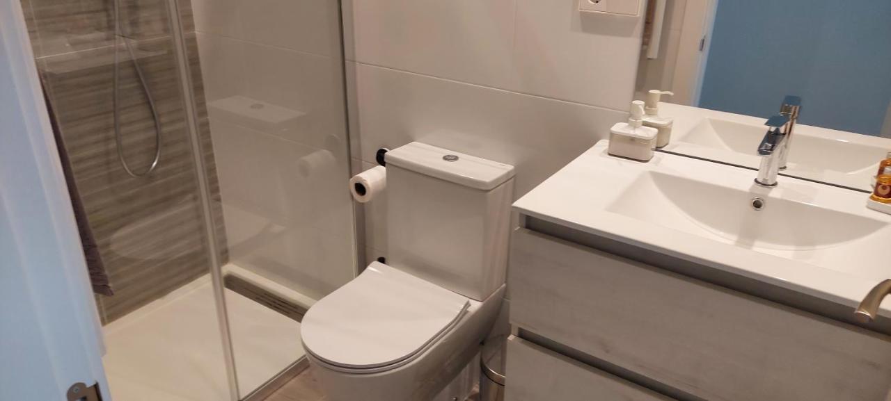 Apartamento Dindurra Centro Playa - Posibilidad Parking Gratuito Gijón Exterior foto