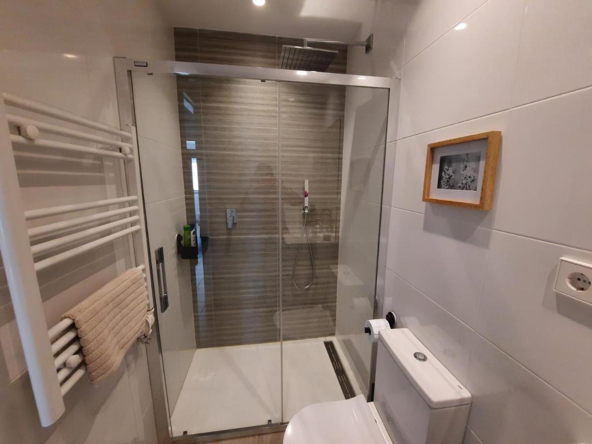 Apartamento Dindurra Centro Playa - Posibilidad Parking Gratuito Gijón Exterior foto